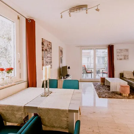 Stylishes Poststrasse 36 Apartament *