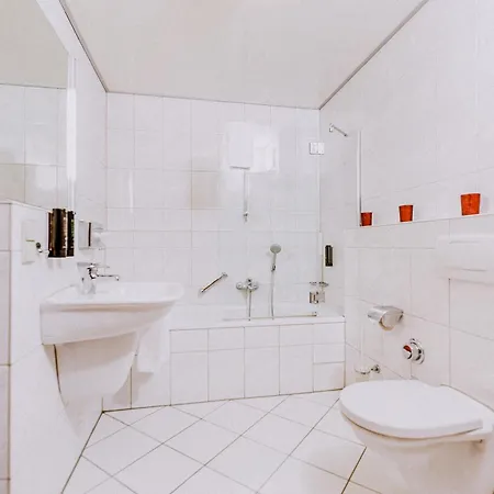 Stylishes Poststrasse 36 *